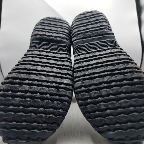 Bogs Grasp New Camo Kids 6 Black Blue Orange Rain Boots Waterproof Outdoors - Picture 11 of 13